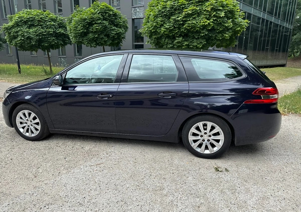 Peugeot 308 cena 23900 przebieg: 218000, rok produkcji 2014 z Góra małe 352